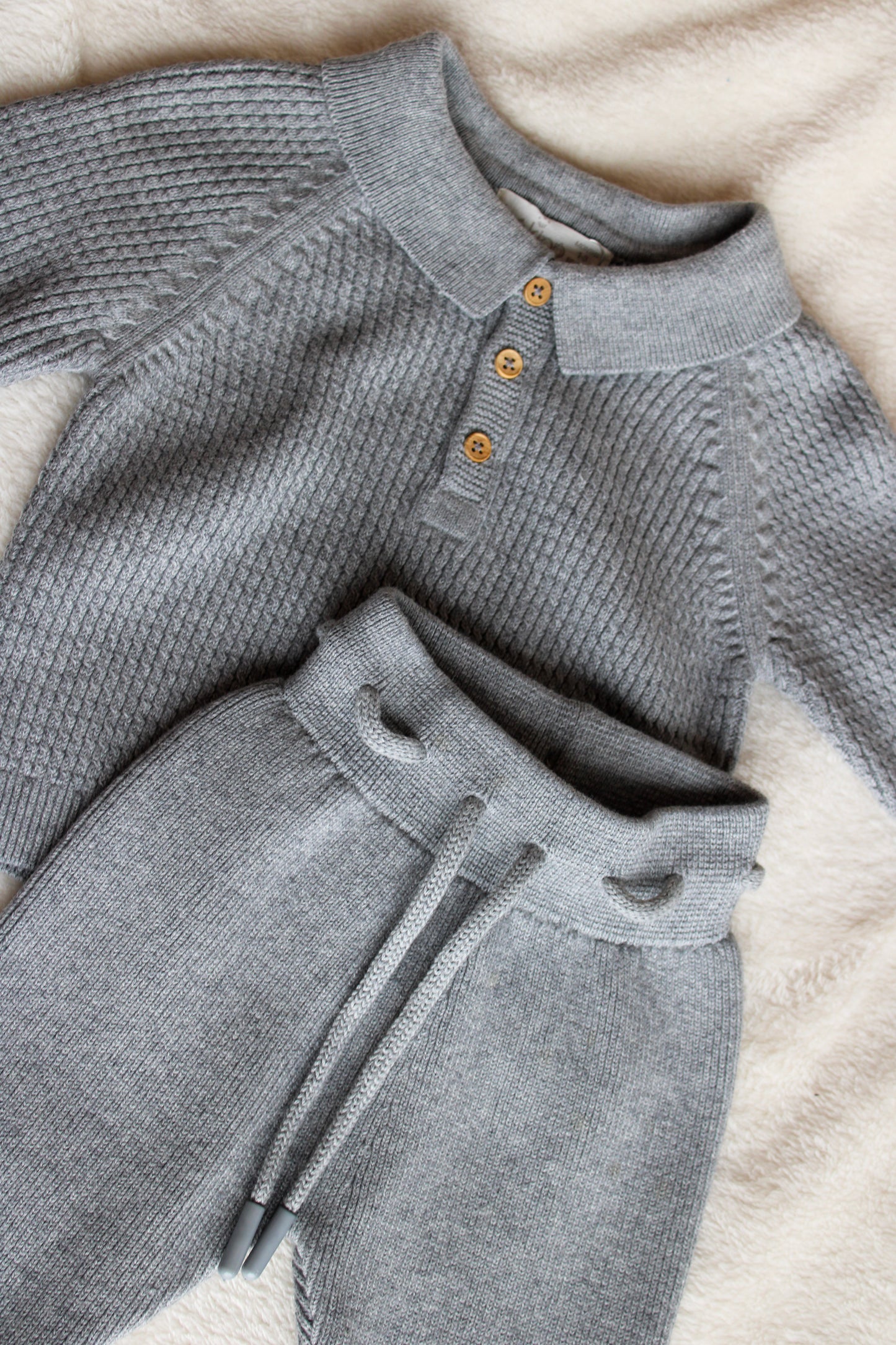 Grijze Baby Jongens Set met Muts