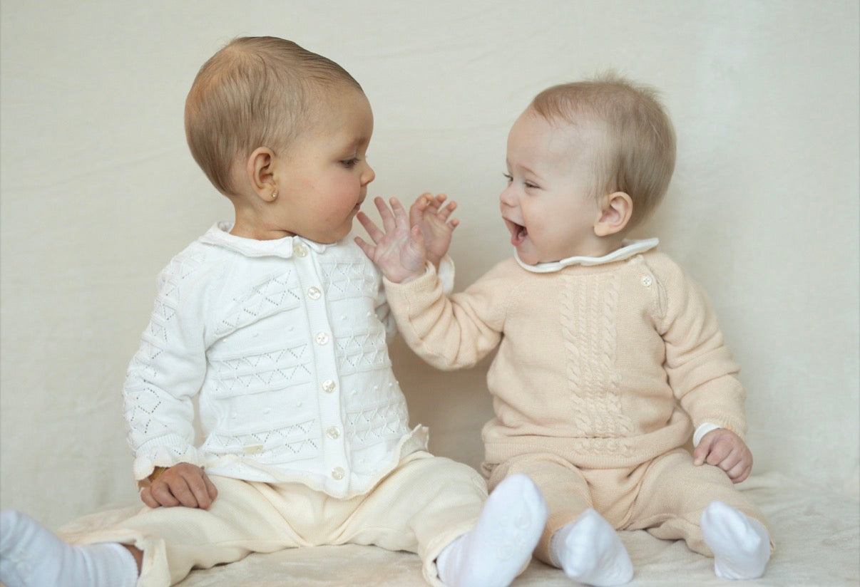 Gebreid baby setje wit met beige