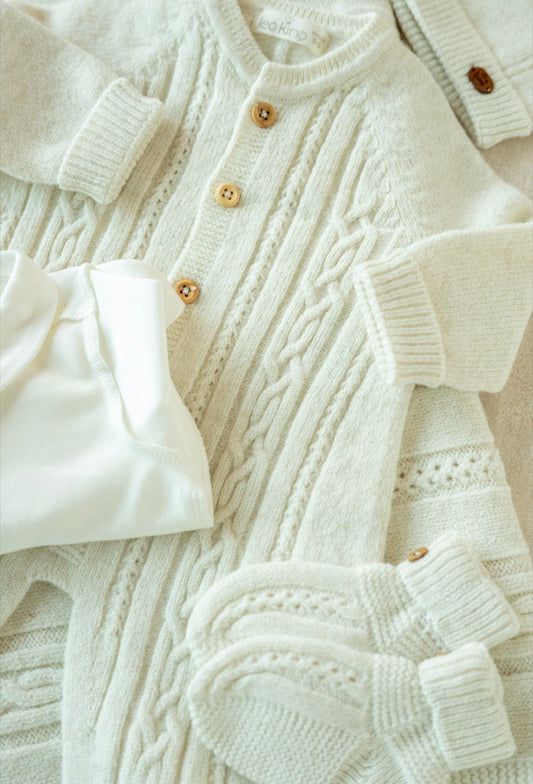 Newborn Set Crème / 9-delige Complete Baby uitzet