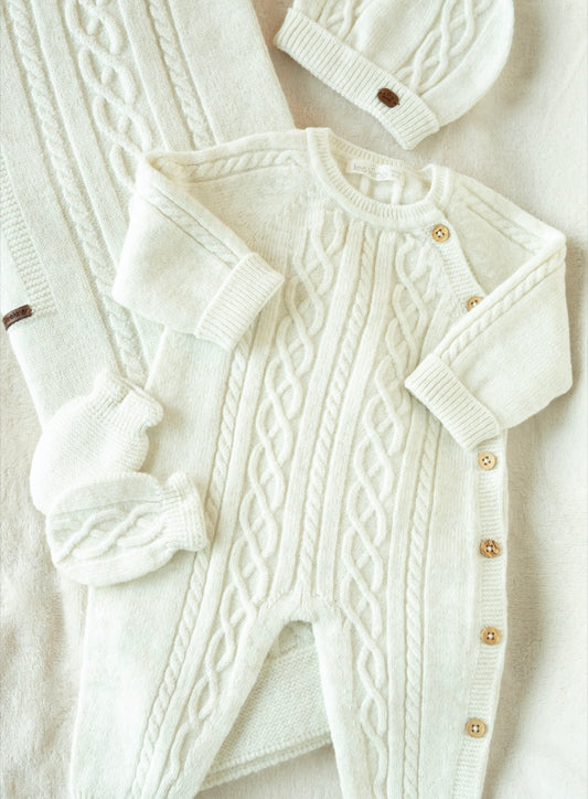 Newborn Set Schuine Knopen / 9-delige Complete Baby uitzet