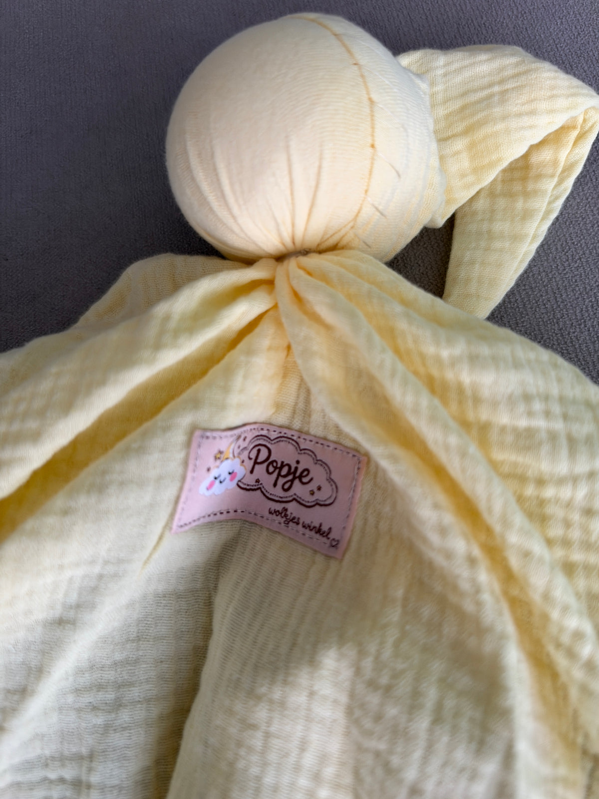 Popje Butteryellow